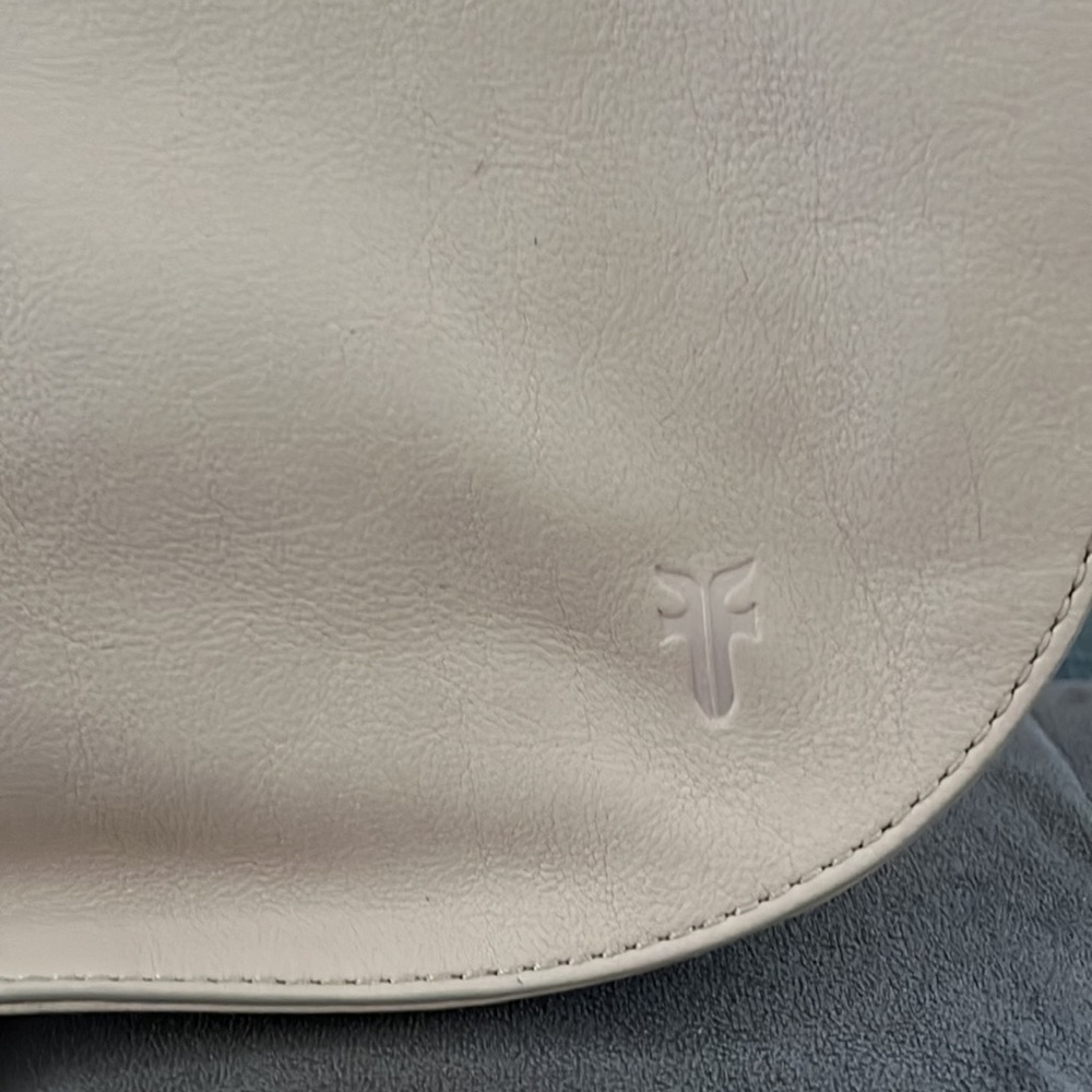Frye large Olivia crossbody bag - Picture 4 of 14